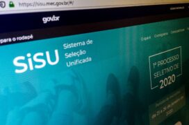 As inscrições serão abertas no dia 15 de fevereiro e terminarão às 23h59 do dia 18 de fevereiro; o processo é gratuito e deve ser feito, exclusivamente, pela internet, na página oficial do programa