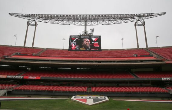 Nenhuma área do estádio, como por exemplo setor de imprensa, vestiários ou gramado, foi afetada pelo alagamento