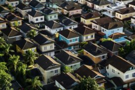 Levando em consideração os descontos dos imóveis nos pregões, o contribuinte pode economizar em torno de 30% a 50% no imposto