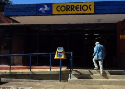 Reclama&ccedil;&otilde;es contra os Correios aumentaram 398,58% no Procon-SP, de janeiro a julho de 2020
