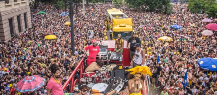 O carnaval de rua da cidade de São Paulo terá 511 desfiles autorizados