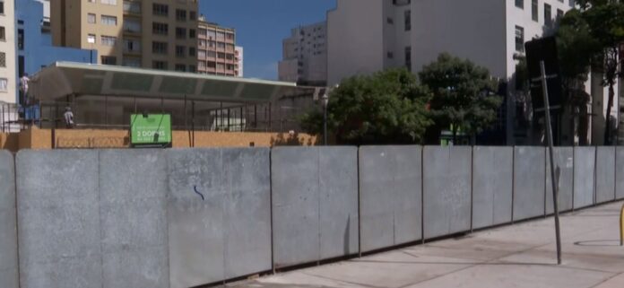 As reformas estão sendo bancadas pela Associação Viva o Centro e não contam com dinheiro público