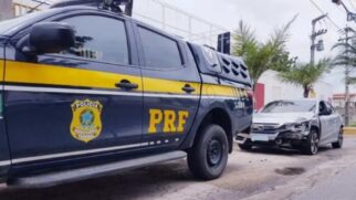Segundo a PRF, as prisões foram efetuadas em razão de diferentes crimes contra o patrimônio e relacionados ao uso de drogas