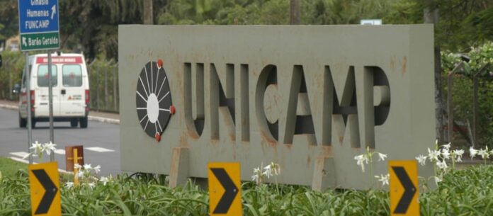 A Unicamp abriu nesta segunda (10) as inscrições para o "Cria Unicamp", programa lançado no mês passado e que oferece aulas para estudantes do ensino médio sobre as obras literárias exigidas no vestibular