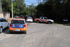 Defesa Civil de Sorocaba interdita duas residências após deslocamento de terra em área verde da cidade