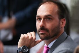 Deputado federal culpou o país asiático por pandemia do Covid-19