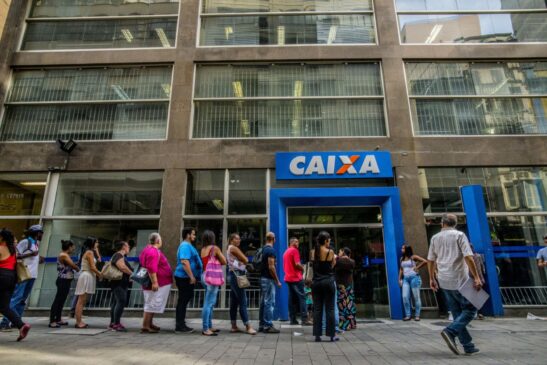 Presidente da Caixa Econômica Federal anunciou nesta quinta-feira o prazo de 60 dias de pausa nos contratos de crédito