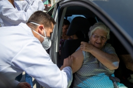 Até o momento, o Ministério da Saúde (MS) já enviou para São Paulo mais de 5 milhões de doses, que já foram distribuídas para todo o Estado