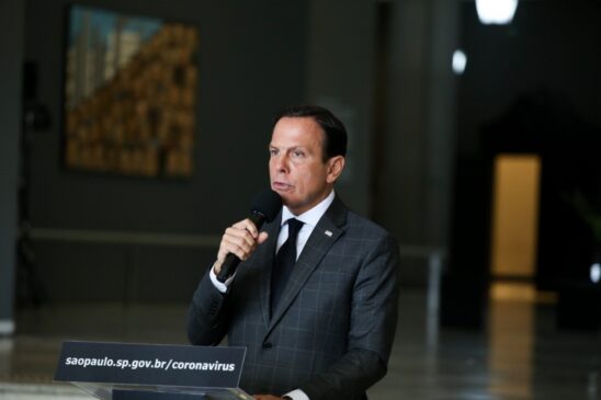 Segundo Doria, a decisão foi tomada de acordo com a orientação da OMS de aumentar a amostra de pessoas testadas