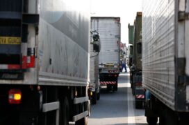 Presidente anunciou a libera&ccedil;&atilde;o de linha de cr&eacute;dito espec&iacute;fica para antecipar o pagamento de custos de frete aos caminhoneiros.