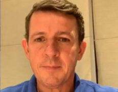 O prefeito informou também que o município usará a capacidade máxima do setor de saúde no combate à pandemia.