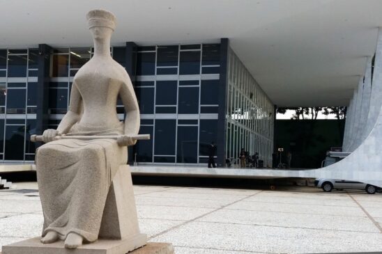 Os ministros do STF vêm dando sinais públicos de que não hesitarão em impor limites às ações de Bolsonaro