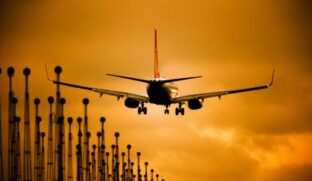 A Concessionária Aeroportos Brasil Viracopos informou que o problema foi detectado por volta das 8h45
