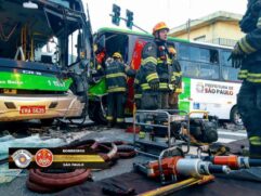 O Corpo de Bombeiros foi acionado e socorreu sete das treze vítimas