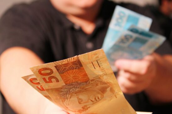 Em todo o país, 35,6 milhões de pessoas receberão o benefício de abril