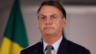 Sobre o desempenho pessoal de Bolsonaro &agrave; frente da administra&ccedil;&atilde;o, a aprova&ccedil;&atilde;o caiu de 47,8% para 39,2%. A desaprova&ccedil;&atilde;o cresceu, passou de 47% para 55,4%