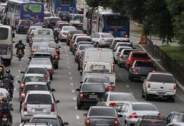 Rodízio de veículos é suspenso