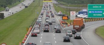 Volta do fim de semana de Réveillon é com congestionamento