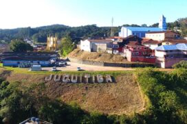 Poder&atilde;o funcionar servi&ccedil;os de sa&uacute;de, farm&aacute;cias, cl&iacute;nicas de sa&uacute;de humana e animal