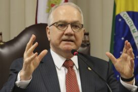 O ministro do Supremo e vice-presidente do TSE, Edson Fachin