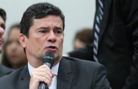 Ex-juiz Ségio Moro disse que o Brasil 'não precisa de líderes com voz bonita, mas de alguém que ouça a voz do povo brasileiro'