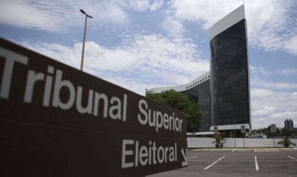 Está agora nas mãos do TSE a criação do maior partido político no Congresso Nacional