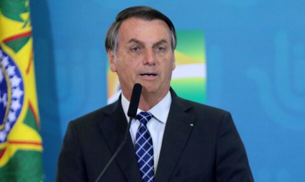 O pronunciamento de Bolsonaro ocorreu após a confirmação das demissões do secretário especial de Desestatização, Salim Matar, e do secretário de Desburocratização, Gestão e Gover