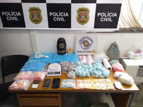 Polícia apreende drogas e dinheiro durante operação em Cabreúva