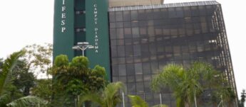 O espaço nasceu em 2007 voltado ao treinamento de profissionais de saúde para atendimento a crianças autistas, mas nos últimos meses começou a receber também pacientes adultos