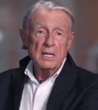 Joel Schumacher