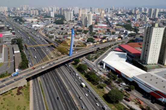 A cidade de Guarulhos tem 607 locais de risco com 72.973 imóveis abrangidos pelas áreas de risco