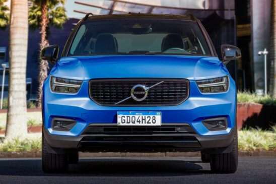 O XC 40 Hybrid tem um motor 1.5 turbo com 180 cavalos e outro elétrico com 82 cavalos