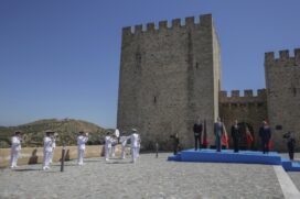 Na cidade portuguesa de Elvas, houve uma cerimônia para marcar a reabertura da fronteira entre Portugal e Espanha