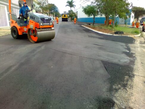 De acordo com a prefeitura, os trabalhos foram iniciados na rua Nelo Rodrigues de Arruda; serviços seguirão em ruas adjacentes