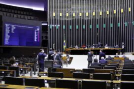 O eleito cumprirá o período restante do mandato 2019-2020, que vai até fevereiro de 2021