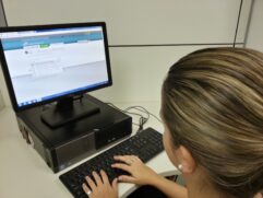 Come&ccedil;a hoje e vai at&eacute; sexta-feira (12), o prazo de ades&atilde;o das institui&ccedil;&otilde;es de educa&ccedil;&atilde;o superior p&uacute;blicas &agrave; primeira edi&ccedil;&atilde;o de 2022 do Sistema de Sele&ccedil;&atilde;o Unificado (