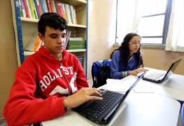 Estudantes do 9º ano do Ensino Fundamental ao 3º ano do Ensino Médio da escola poderão participar da feira on-line