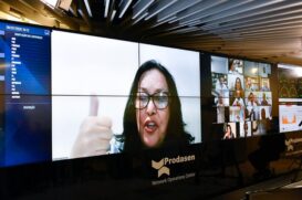 Senadora Rose de Freitas (Podemos-ES) foi a relatora da proposta no Senado