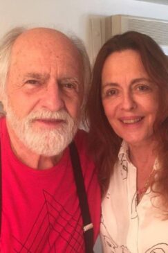 "Contou pra mim que é viado" Maria Zilda fala em live sobre Ary Fontoura, com quem fez par romântico na novela Nina, em 1977.