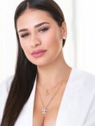 Simone