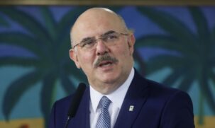 Durante sua posse como novo ministro, Milton Ribeiro prometeu maior diálogo e ensino público laico