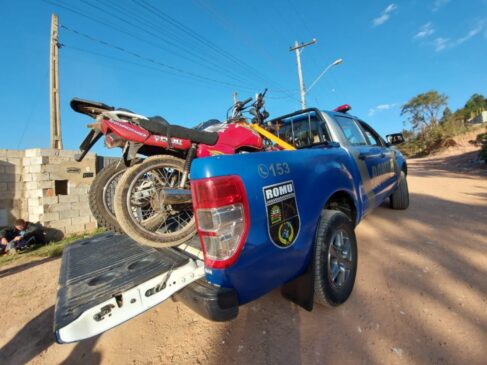Guarda Municipal de Campo Limpo Paulista apreendeu, na quinta-feira, uma motocicleta que havia sido roubada em estrada