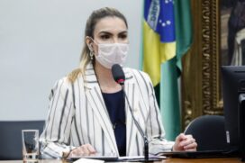 Deputada Paula Belmonte (Cidadania-DF), autora do projeto