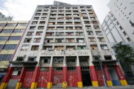 Prédio na Prestes Maia, região central de São Paulo, onde há uma ocupação irregular
