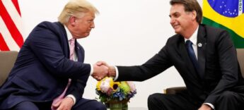 Trump e Bolsonaro em evento no Jap&atilde;o, em 2019