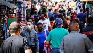 No entanto, como o comércio aposta nas trocas de presentes para elevar o faturamento, algumas exceções são feitas