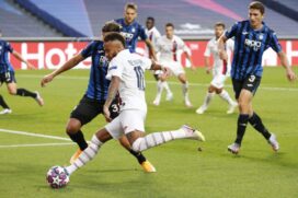 Neymar participou dos dois gols da equipe