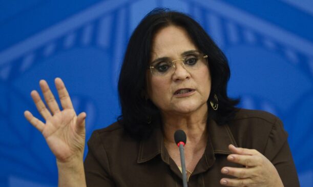 A ministra da Mulher, Família e Direitos Humanos, Damares Alves