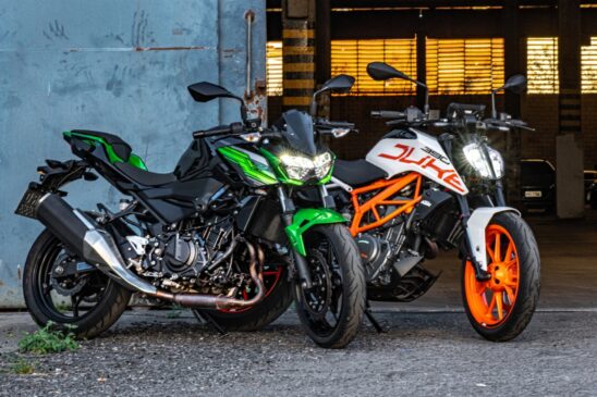 KTM 390 Duke ABS e a Kawasaki Z400