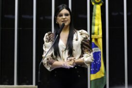 A autora do projeto, deputada Dayane Pimentel (PSL-BA)